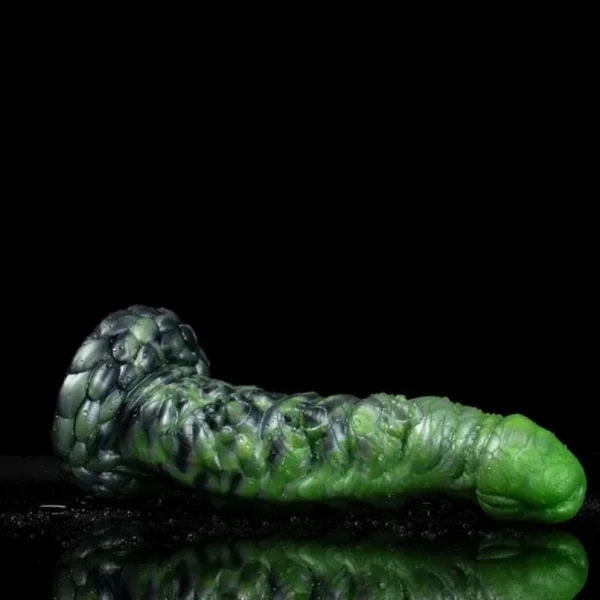 Grünes Silikon Monster Dildo – Stimuliert Den Weiblichen G-Punkt Mit Fantasievollem Spielzeug