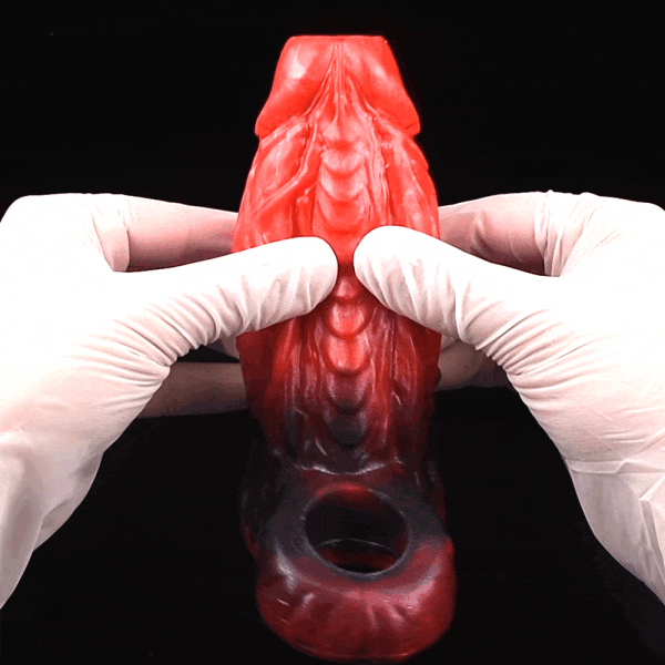 Halb-Ummanteltes Fantasy Vibrations Mikropenis - Blutroter Silikon Penis Vergrößerungs Aufsatz – Bild 4