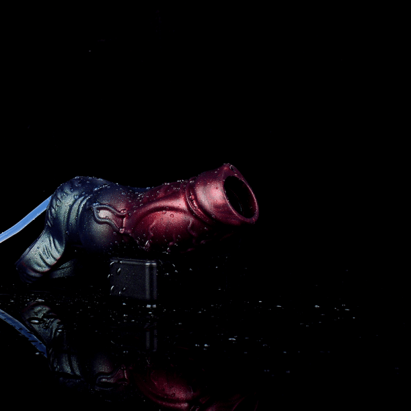 Blut-schwarze Silikon-Sprüh-Fantasie Knoten Penishülle – Mikropenis-Vergrößerung und Verlängerung für Männer – Bild 4