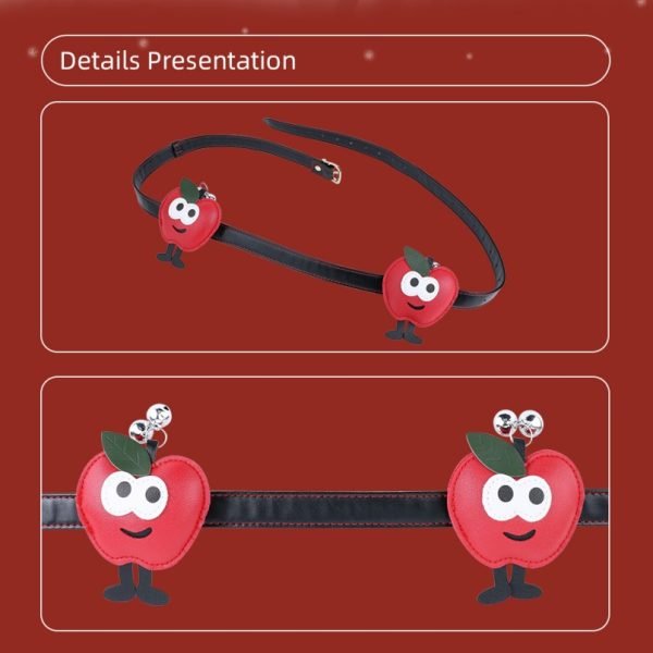 Fesselnde Weihnachtsfreude: Das Apfel-Nippel-Set mit prickelnden Nieten – Bild 12